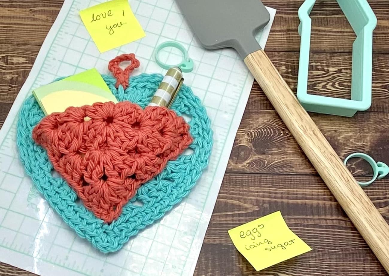 POCKET GRANNY HEART