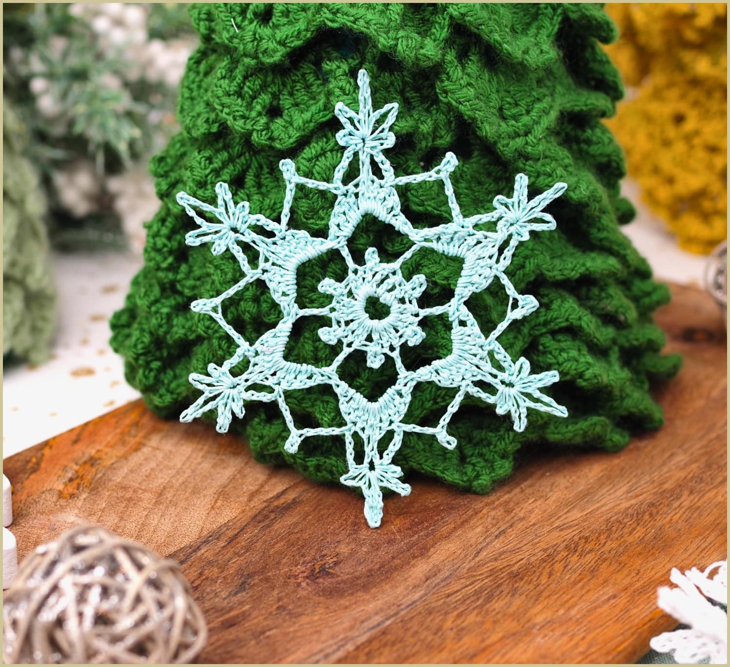 Lacy snowflake in a Christmas settings